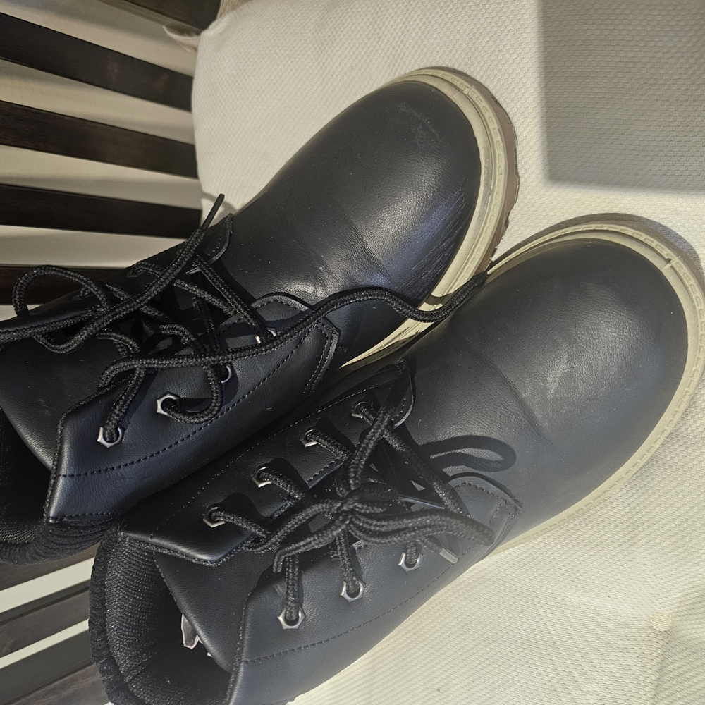 Black Lace-Up Boots
